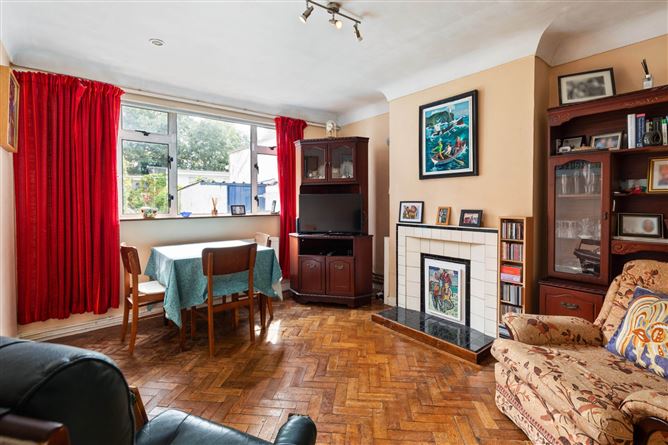 38 Glenarriff Road, Navan Road, Dublin 7
