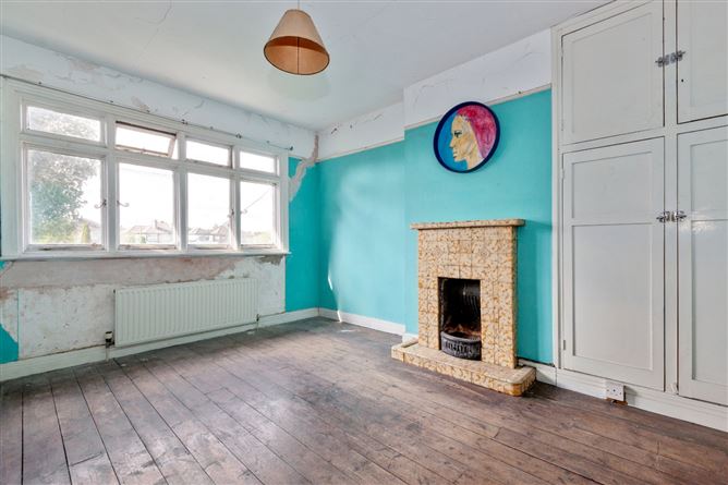 35 Ellesmere Avenue, North Cirrcular Road, Dublin 7