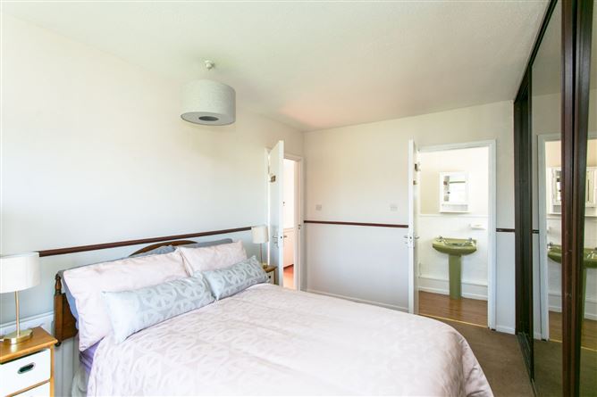 117 Stillorgan Wood, Stillorgan, Co. Dublin