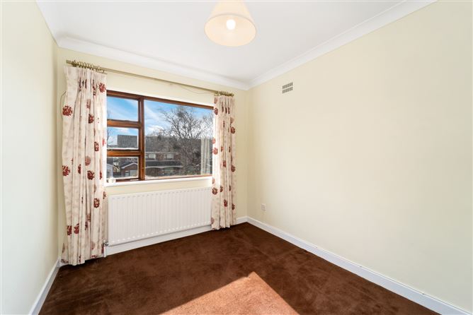 13 Ardglas, Sandyford Road, Dundrum, Dublin 16