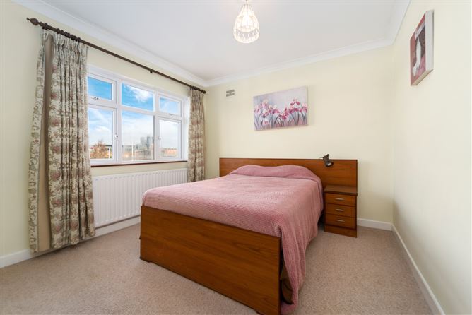13 Ardglas, Sandyford Road, Dundrum, Dublin 16