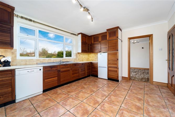 13 Ardglas, Sandyford Road, Dundrum, Dublin 16