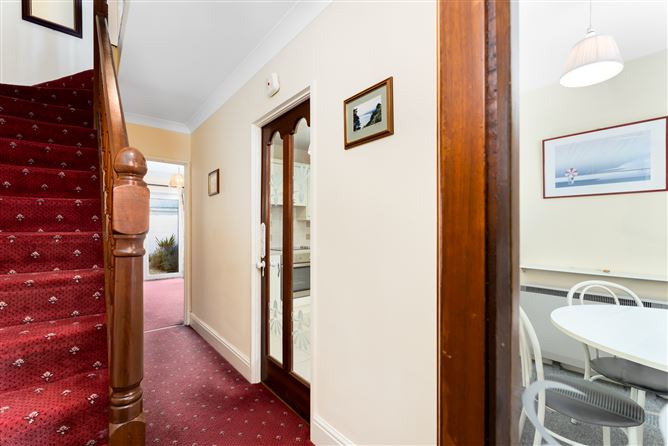25 COLLEGE MANOR, Drumcondra, Dublin 9