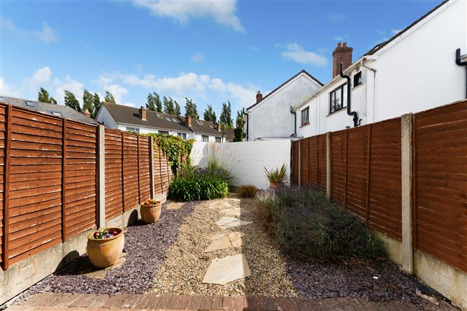 25 COLLEGE MANOR, Drumcondra, Dublin 9