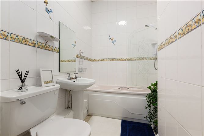 Apt. 8, 219 Clontarf Road , Clontarf, Dublin 3