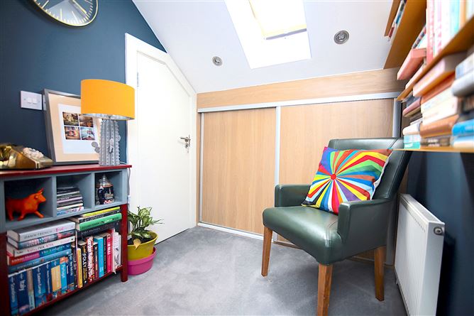 6 Castleview Walk, Artane,   Dublin 5
