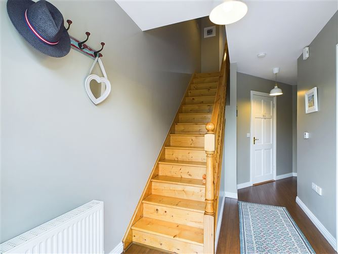 9 Cois Eilbhe, Lisdoonvarna, Co. Clare