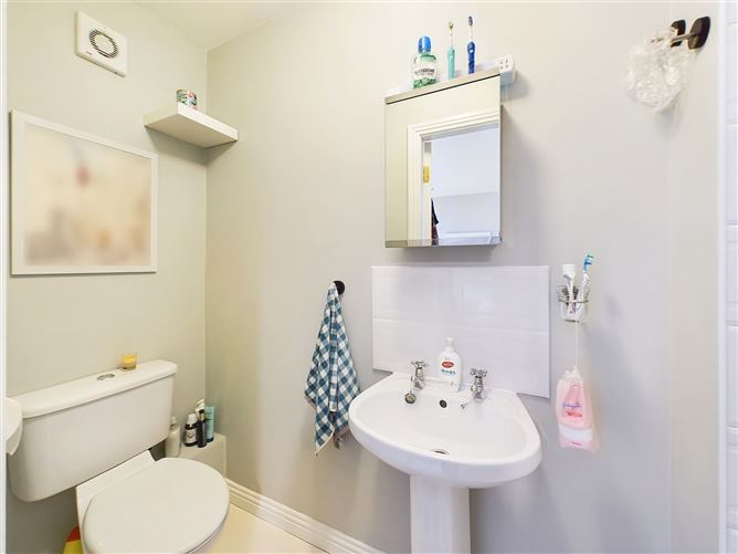 9 Cois Eilbhe, Lisdoonvarna, Co. Clare