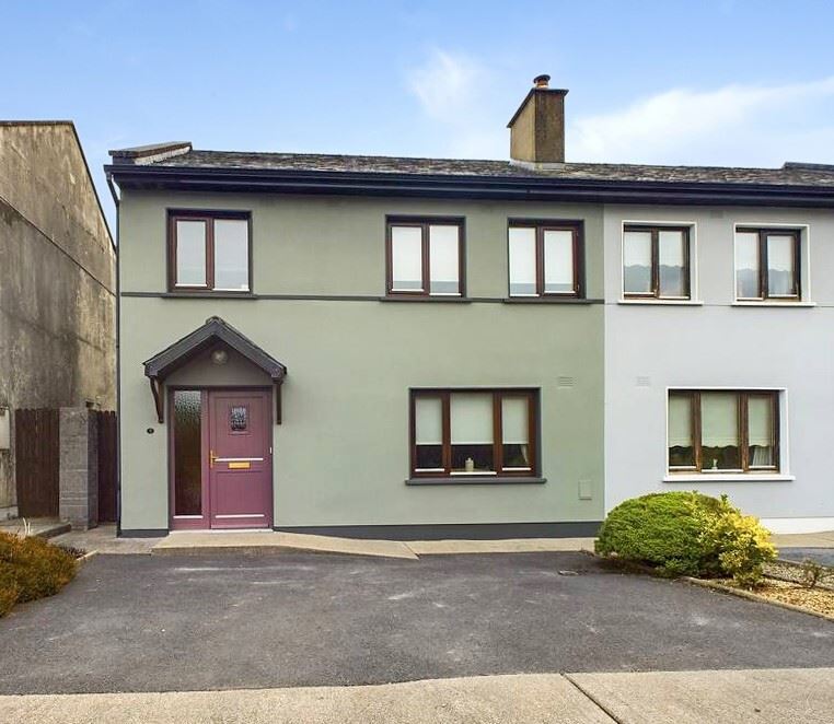 9 Cois Eilbhe, Lisdoonvarna, Co. Clare