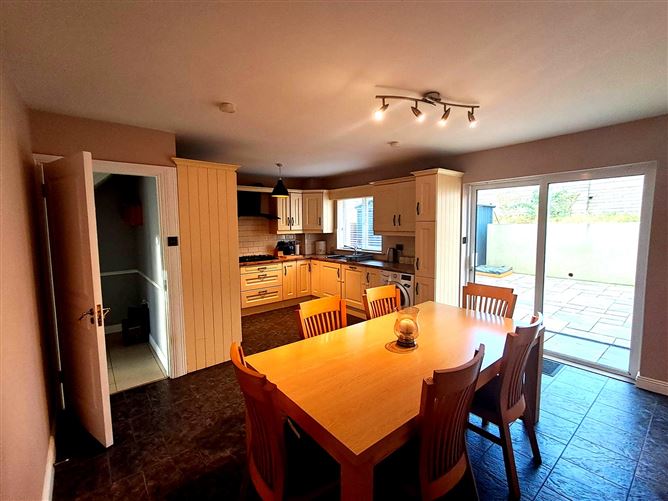 24 Oak Drive, Rushbrook Links, Cobh, Cork