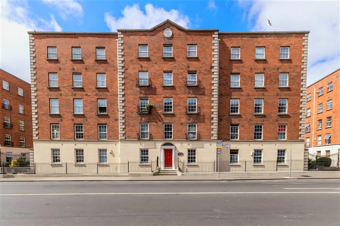 Apt 143,Custom Hall, Mountjoy Square, Dublin 1
