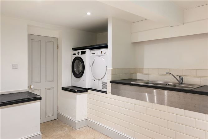 33 Brighton Square, Rathgar,   Dublin 6