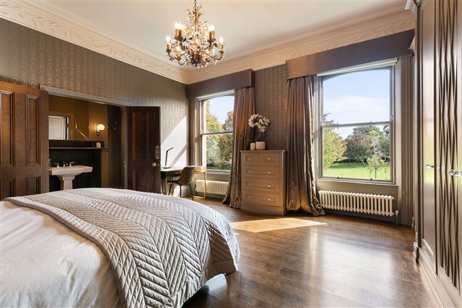 33 Brighton Square, Rathgar,   Dublin 6