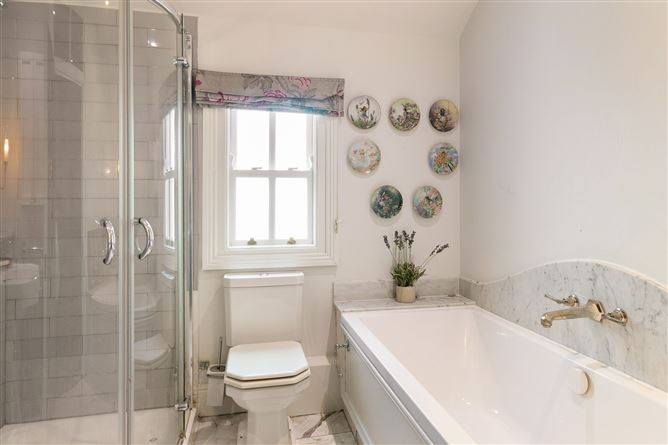 33 Brighton Square, Rathgar,   Dublin 6
