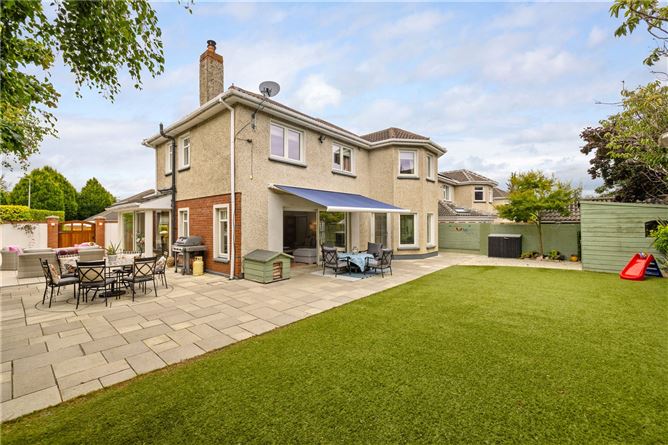 https://photos-a.propertyimages.ie/media/7/1/7/4952717/f9838b62-b2ab-41d8-a3f1-e525eafe158b_l.jpg