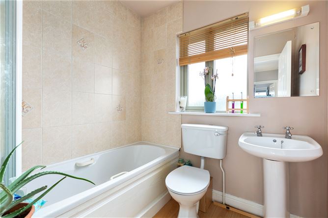 2 Priory Rise, Delgany Wood, Co. Wicklow