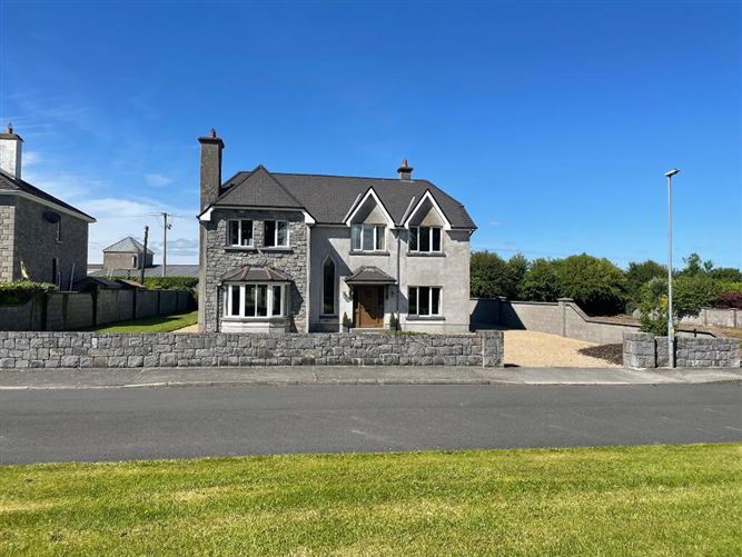 17 Hyde Court, Town, REA Seamus Carthy 4606817