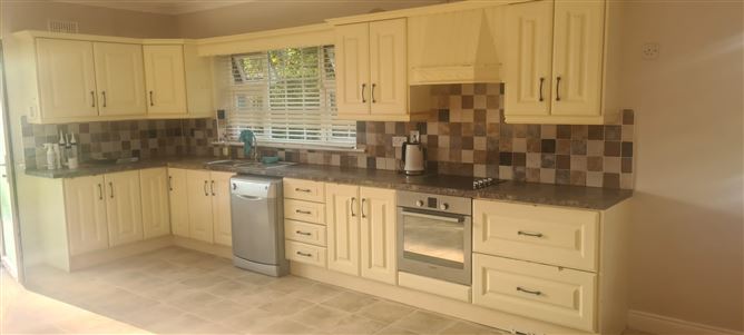 Knightstown, Wilkinstown, Navan, Meath