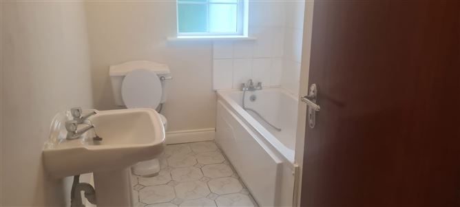 Knightstown, Wilkinstown, Navan, Meath