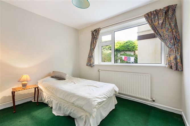12 Greenville Court, Stradbrook Road, Blackrock, Co. Dublin