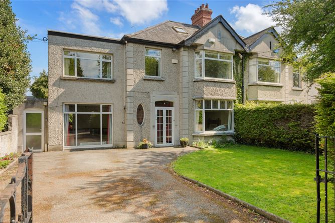 https://photos-a.propertyimages.ie/media/7/1/8/4925817/52572481-28b4-455a-b0a6-1c3f201e04e2_l.jpg