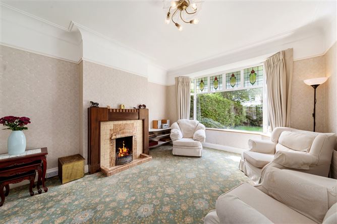 https://photos-a.propertyimages.ie/media/7/1/8/4925817/52572481-28b4-455a-b0a6-1c3f201e04e2_l.jpg