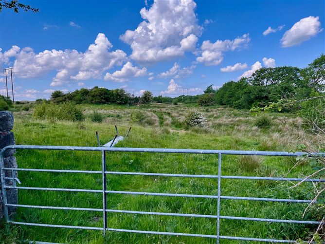 Land At Poll Na Cloiche, Moycullen, Co. Galway