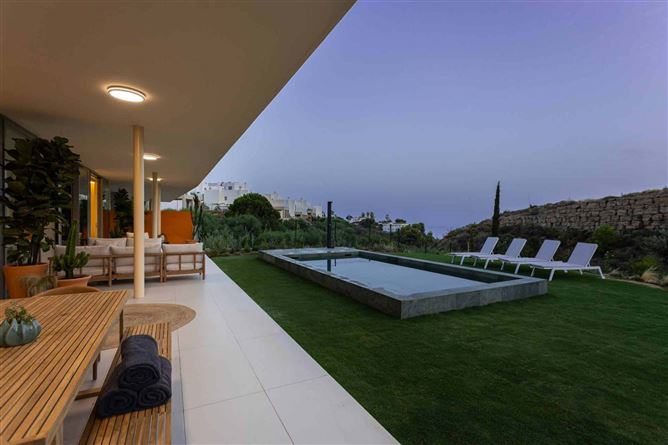 Spain, Benalmadena, La Capellania - 740-00339P