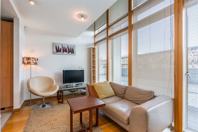 4 Longford House, Spencer Dock, Docklands, Dublin 1