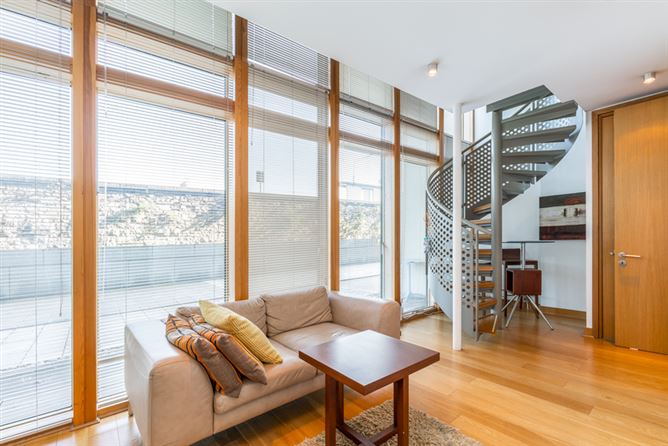 4 Longford House, Spencer Dock, Docklands, Dublin 1