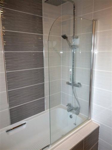 https://photos-a.propertyimages.ie/media/7/1/8/5003817/8c5f3ee5-0180-423c-b879-4a9c577db180_l.jpg