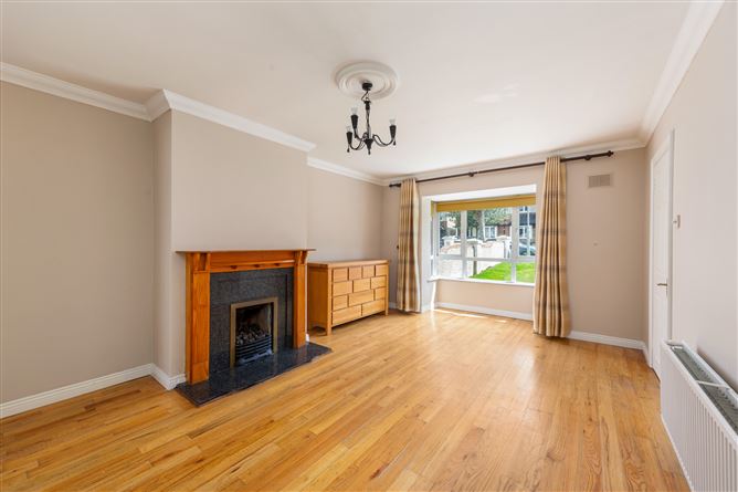 8 Ellensborough Grove, Kiltipper, Dublin 24