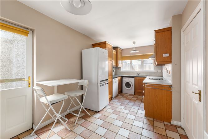 Photo 6 of 14 — 8 Ellensborough Grove, Kiltipper, Dublin 24