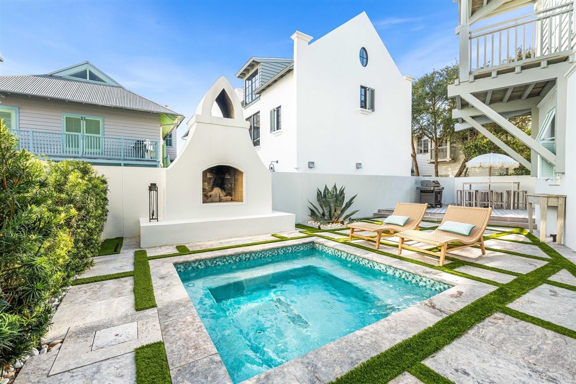 Elegant Seaside,Rosemary Beach,Florida,USA