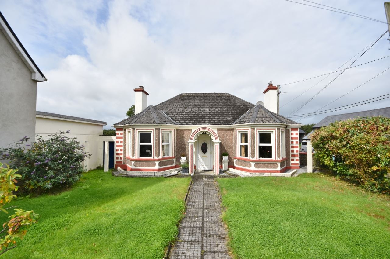 Chapel Street, Tarbert, Co. Kerry