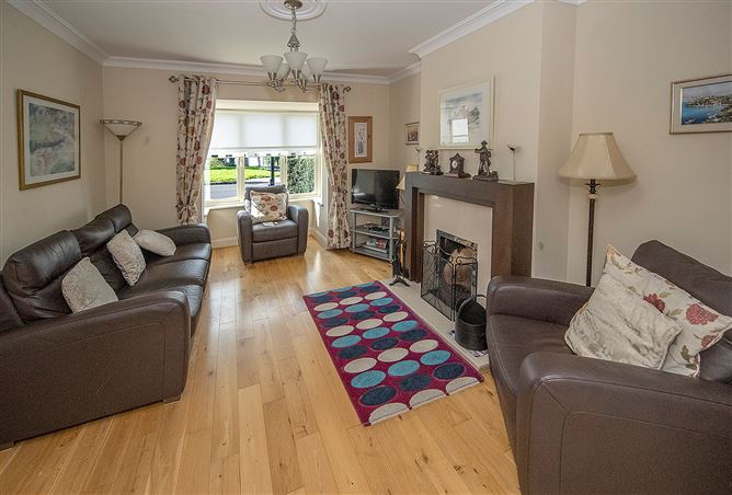 31 Waterside, Knockateemore, Dungarvan, Waterford