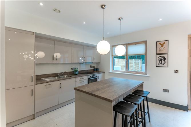 Hermitage Lane, Ballyowen Lane, Lucan, Co. Dublin