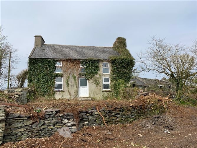 Farmhouse at Gurtyowen, Toormore , Goleen,   West Cork