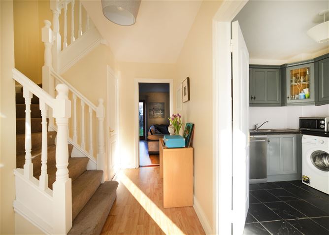 5 Fernleigh Grove, Castleknock, Dublin