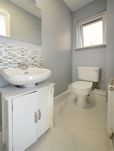 5 Fernleigh Grove, Castleknock, Dublin