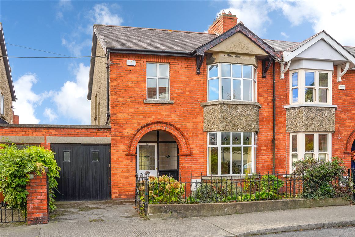 63 Oaklands Park, Sandymount,   Dublin 4