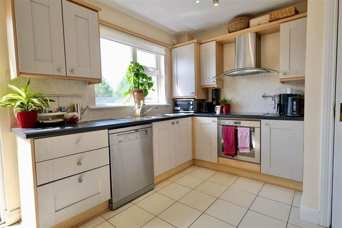 9 Bruachlan, Westbury, Corbally, Limerick