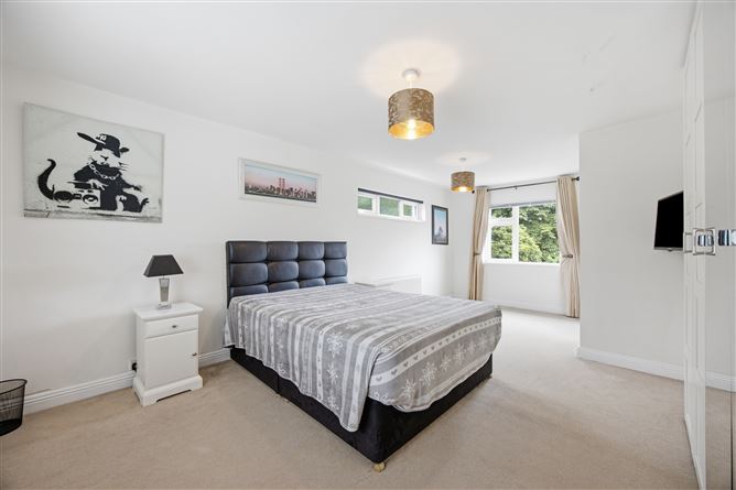 Photo 15 of 20 — 8 Dromlee Crescent , Beaumont, Dublin 9