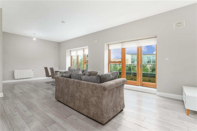 10 Garrison Mews, Cabinteely, Dublin 18