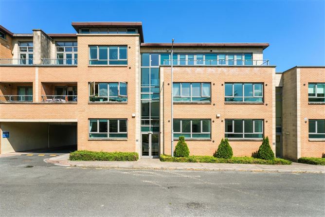 10 Garrison Mews, Cabinteely, Dublin 18