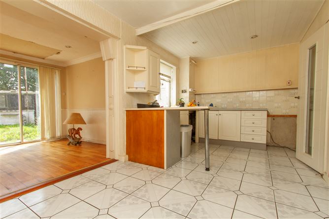 Photo 6 of 14 — 60 Liscarne Gardens, Clondalkin, Dublin 22