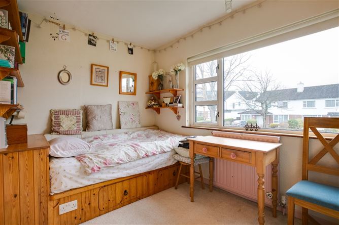 73 Pine Valley Avenue, Rathfarnham, Dublin 16