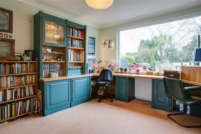 73 Pine Valley Avenue, Rathfarnham, Dublin 16