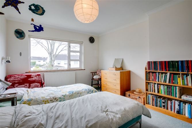 73 Pine Valley Avenue, Rathfarnham, Dublin 16