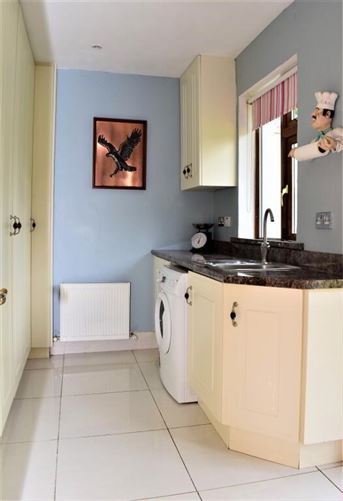 Sunbury, Tinode, Blessington, Wicklow